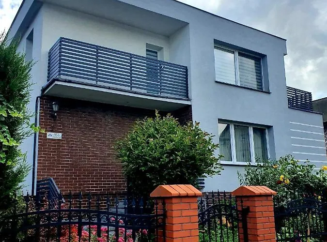 Karolina منزل للإقامة Władysławowo